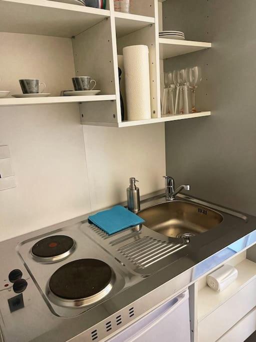 Apartment Naehe Flughafen Dus Düsseldorf Exteriér fotografie